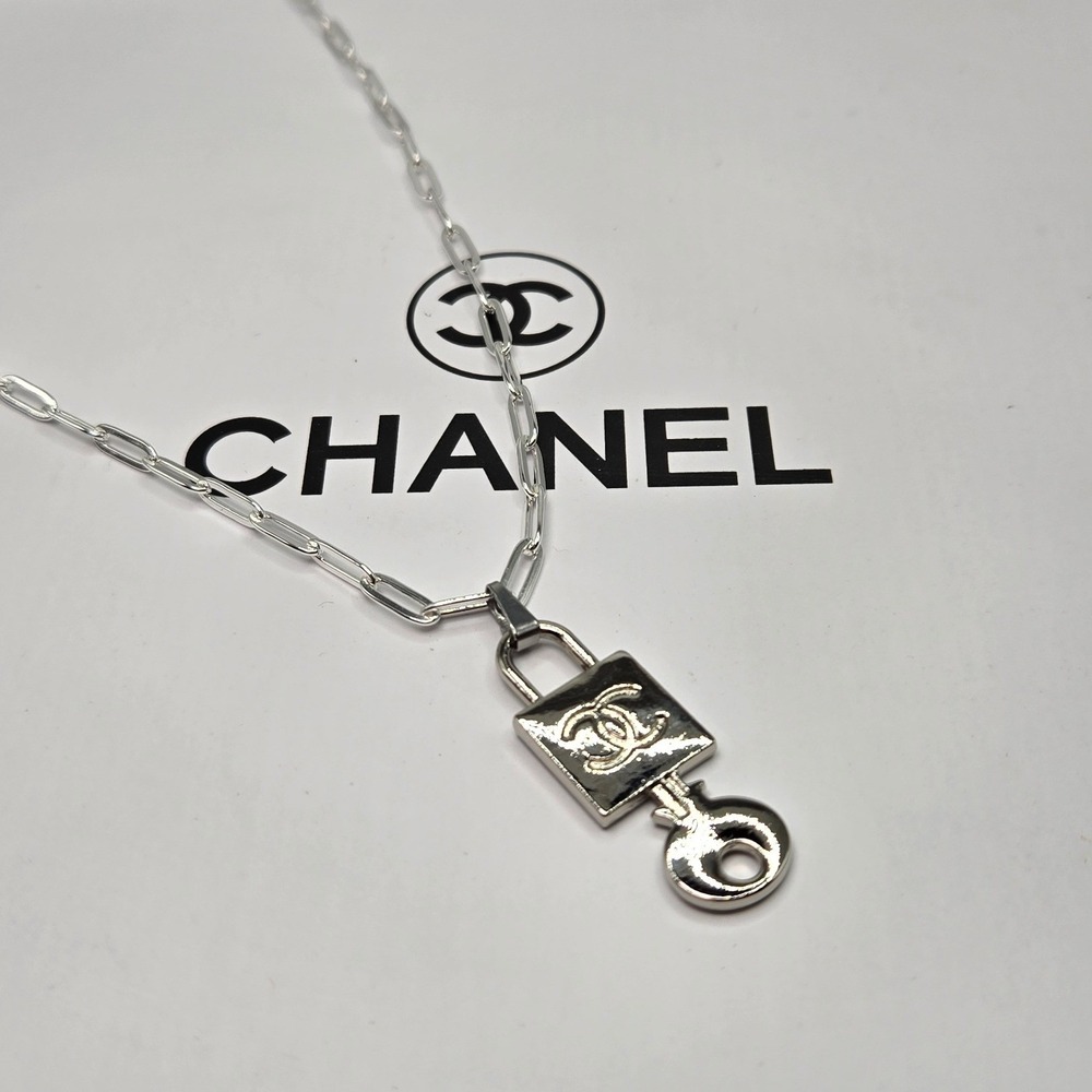 Chanel Charm Silver‎ Tone Lock and Key Charm Necklace Paperclip Chain